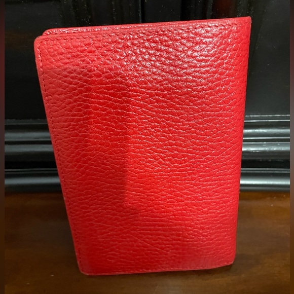 Reserved for Robbie Versace Red pebbled  Leather wallet with Embossed Logo - Picture 4 of 6